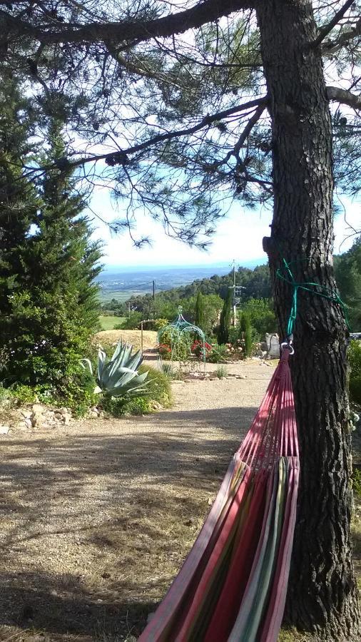 Cesseras Mas A 4 Mains B&B 외부 사진