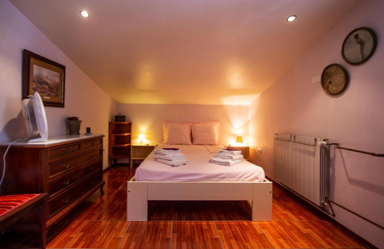 Cesseras Mas A 4 Mains B&B 외부 사진