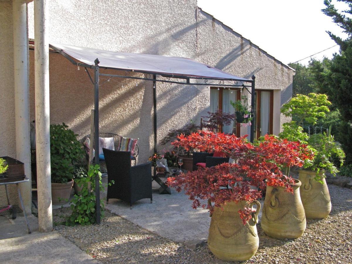 Cesseras Mas A 4 Mains B&B 외부 사진